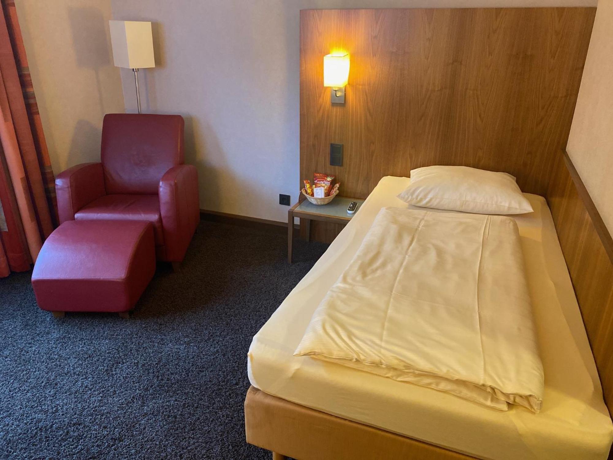 Seehotel Kell am See Bagian luar foto